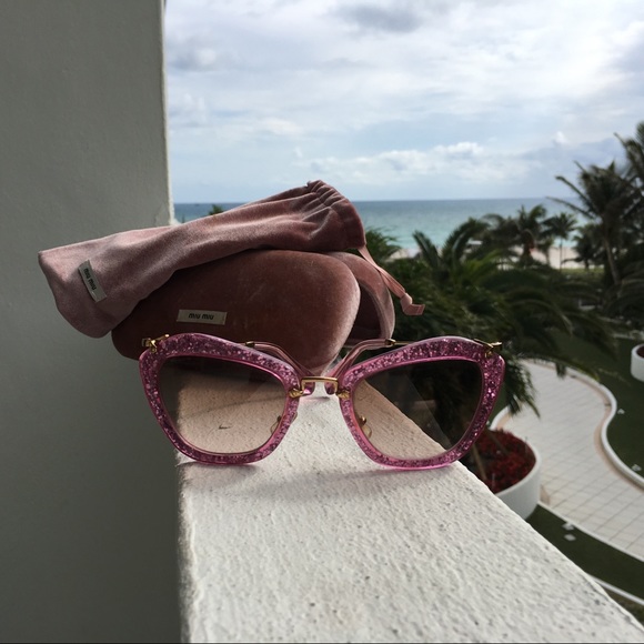 PINK CAT EYE MIU MIU SUNGLASSES - Picture 4 of 8